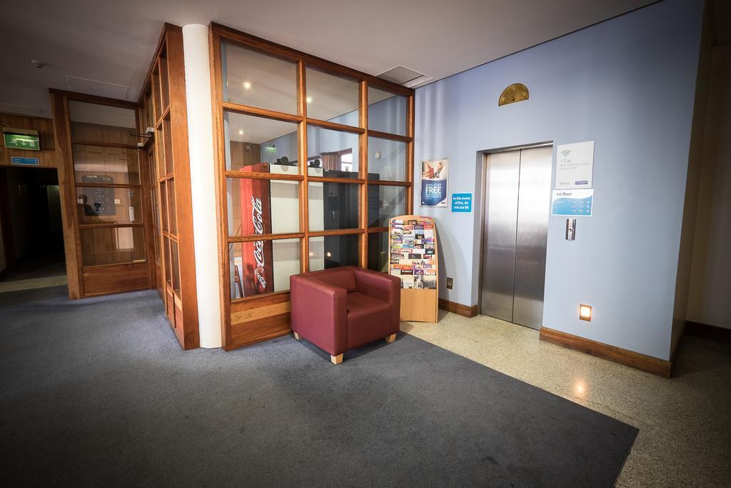 Travelodge Derry Extérieur photo
