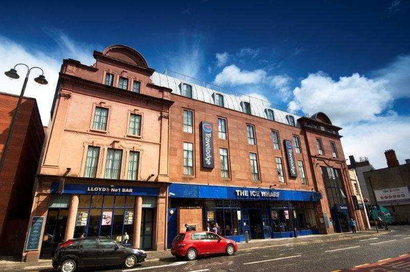 Travelodge Derry Extérieur photo