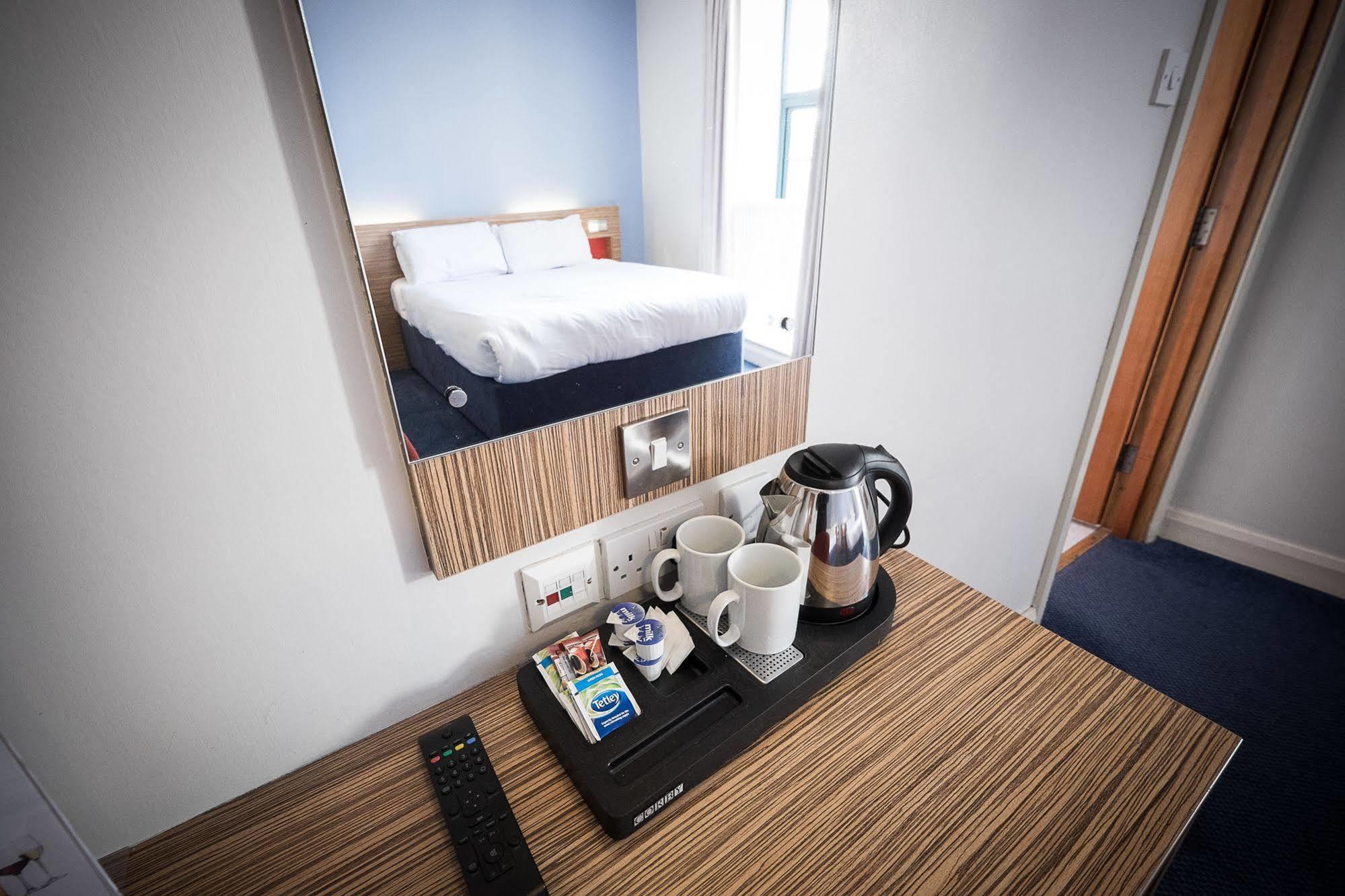 Travelodge Derry Extérieur photo