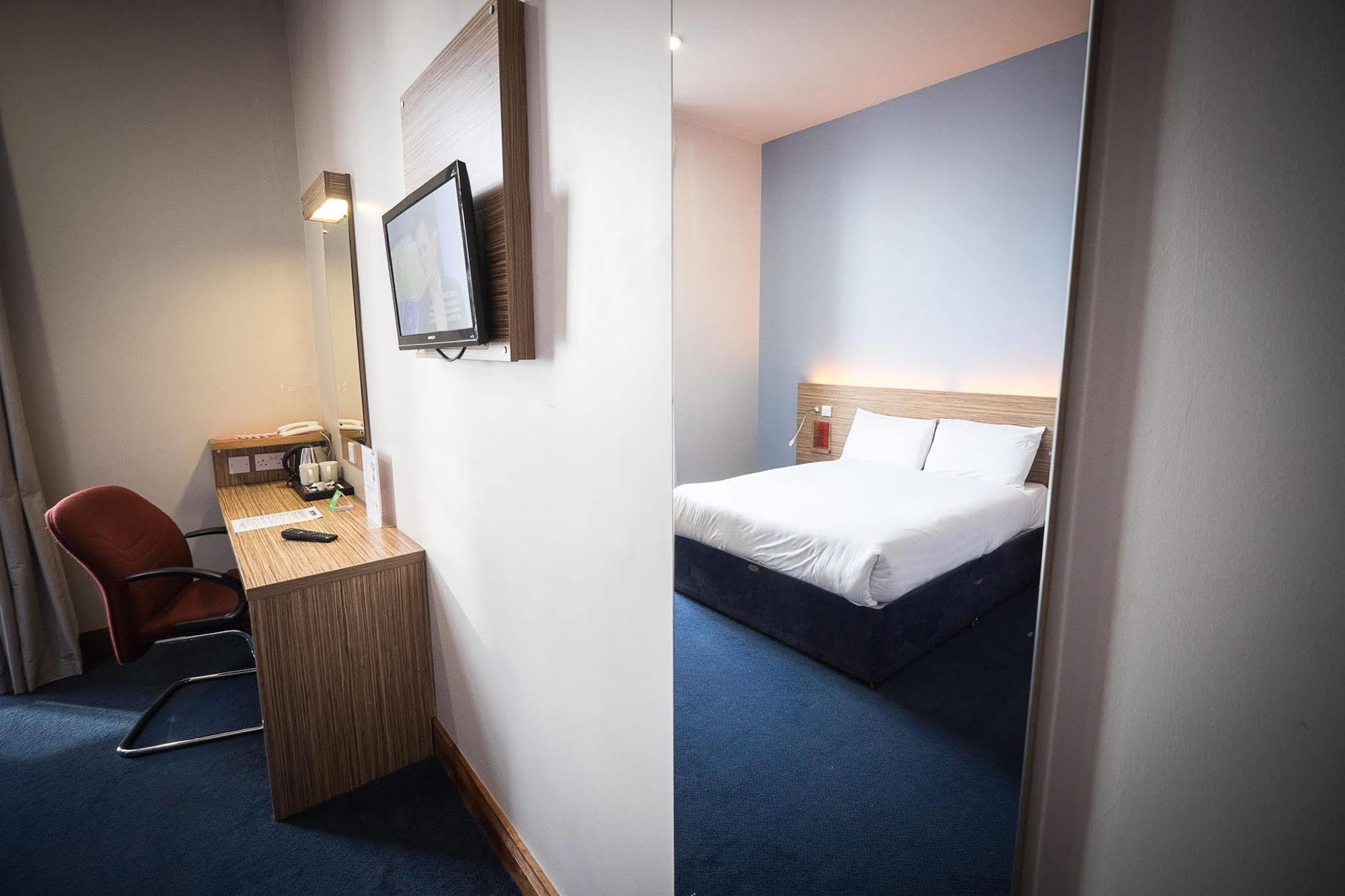 Travelodge Derry Extérieur photo